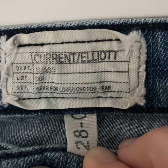 Current/Elliott “The Stiletto” Skinny Jeans | Size 28 | True 80s Fit, 27" Inseam - Picture 4 of 5